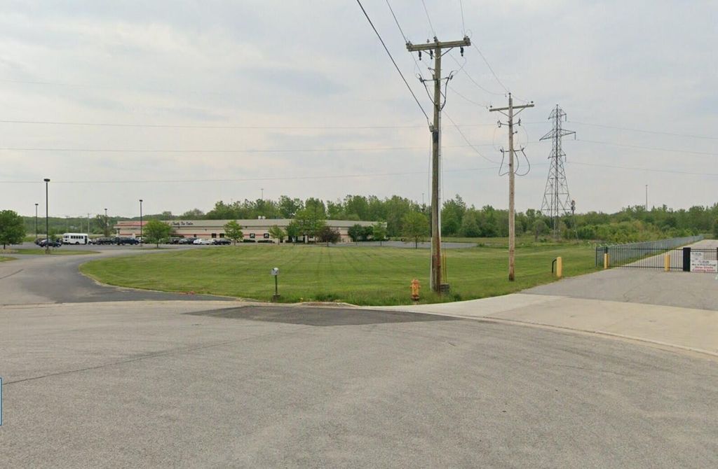 Photo of 1170 Fremont Court, Elkhart, IN 46516 (MLS # 836647)