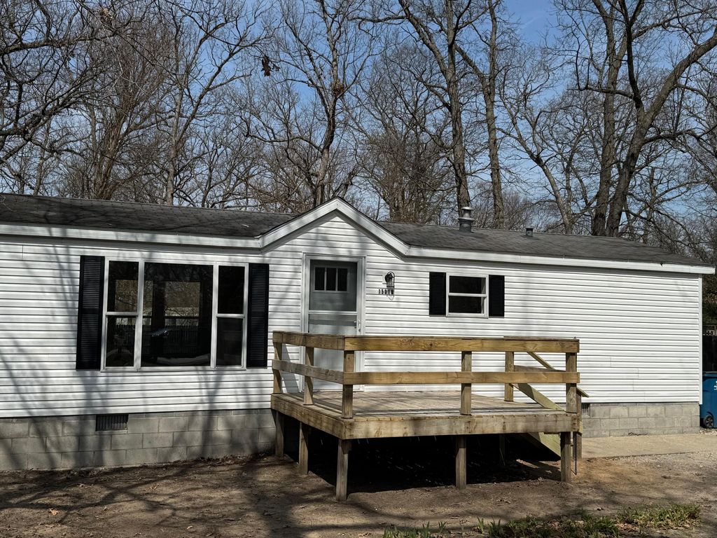 Photo of 15016 Heritage Drive W, Wheatfield, IN 46392 (MLS # 836708)