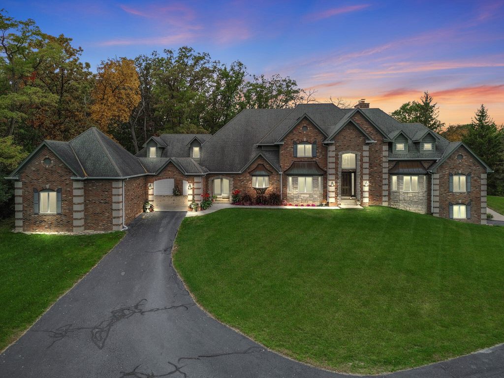 Photo of 4422 W 133rd Avenue, Crown Point, IN 46307 (MLS # 829549)