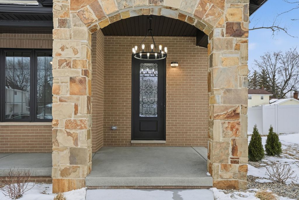 Photo of 8201 Castle Drive, Munster, IN 46321 (MLS # 833743)