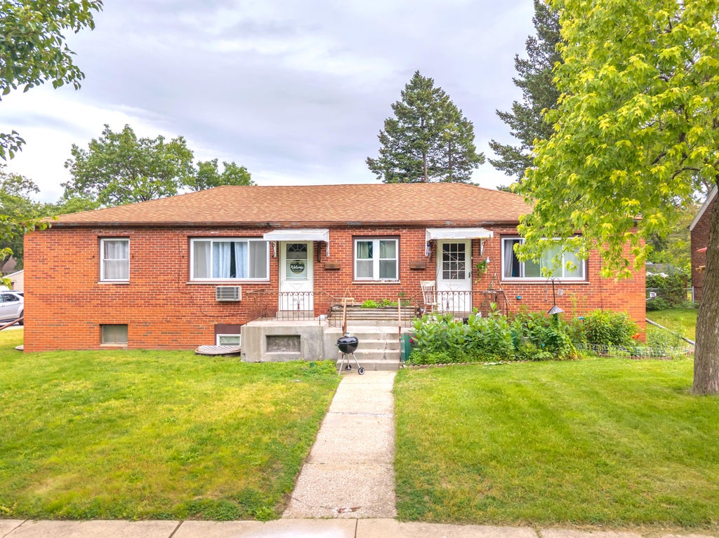 Photo of 6803 Schneider Avenue, Hammond, IN 46323 (MLS # 840017)