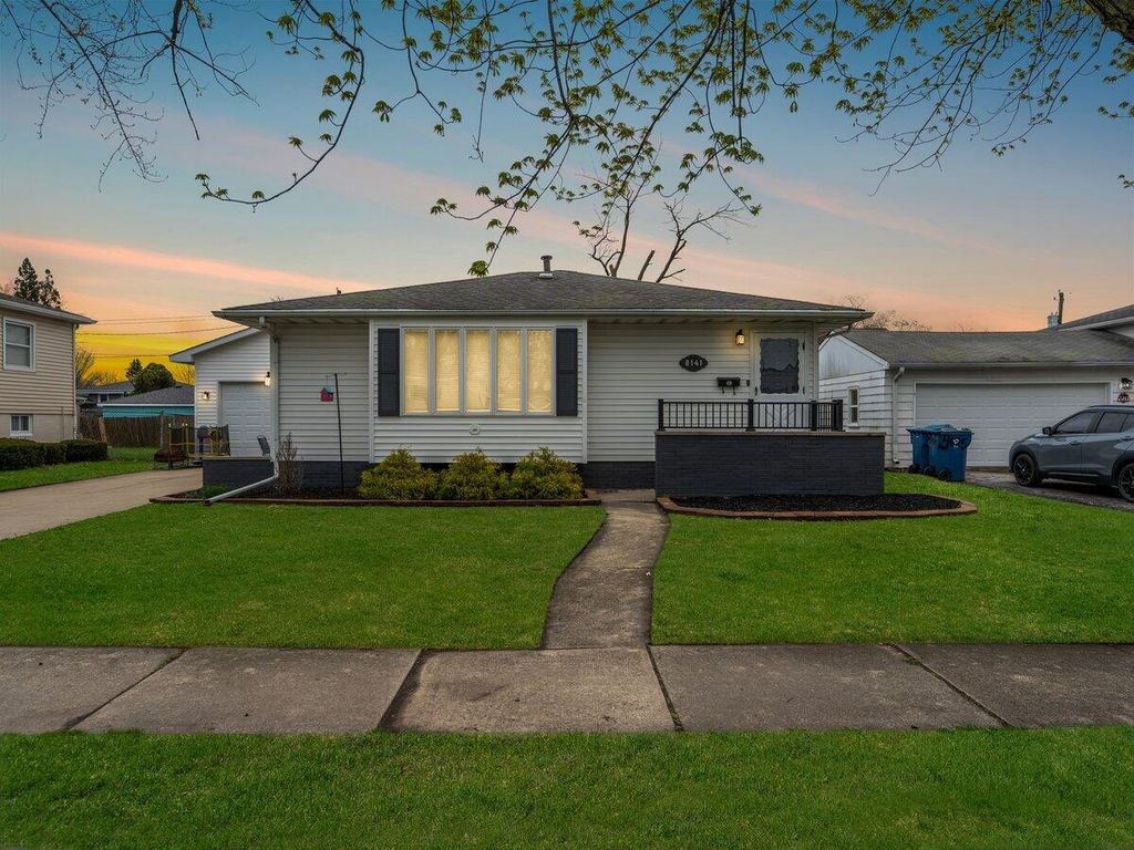 Photo of 8141 Grace Place, Highland, IN 46322 (MLS # 837156)