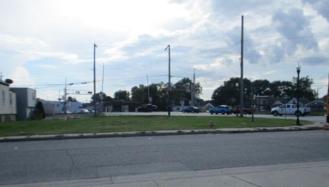 Unimproved Land in Hammond IN 5467 Calumet Avenue 1.jpg