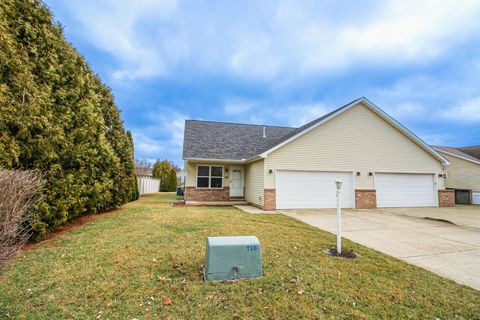 Property photo of 1709 Daisy Street Se, Demotte, IN 46310