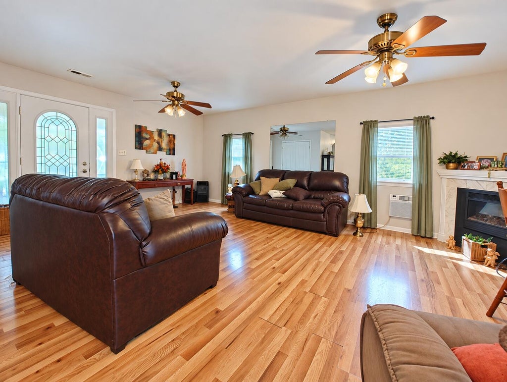 Photo of 2055 S 450 E, Knox, IN 46534 (MLS # 845390)