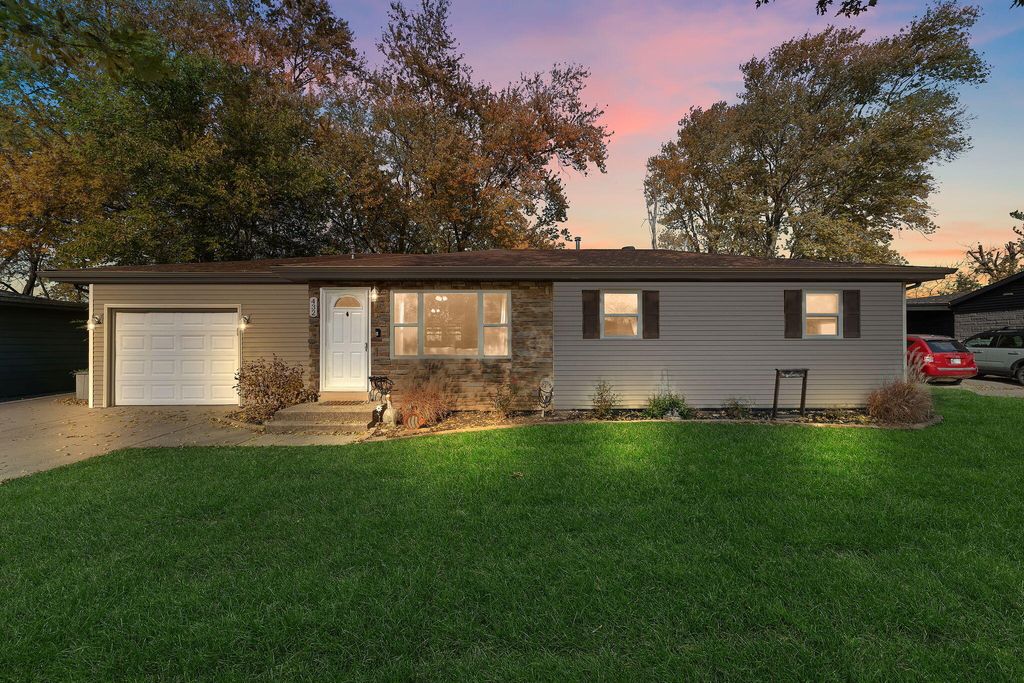 Photo of 432 Apache Lane, Lowell, IN 46356 (MLS # 830495)