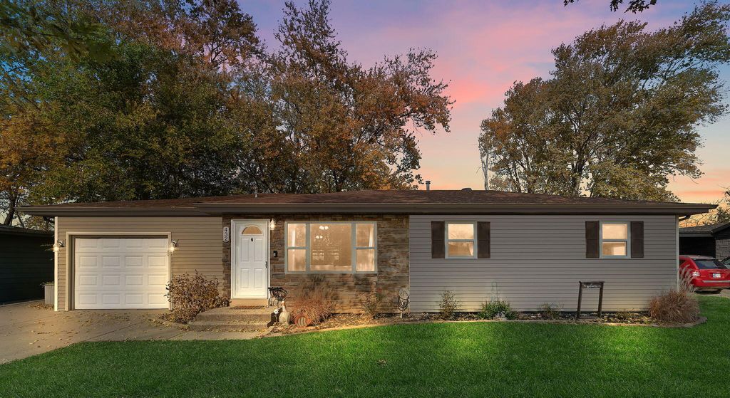 Photo of 432 Apache Lane, Lowell, IN 46356 (MLS # 830495)