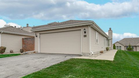 Property photo of 411 W Deerpath Drive W, Schererville, IN 46375