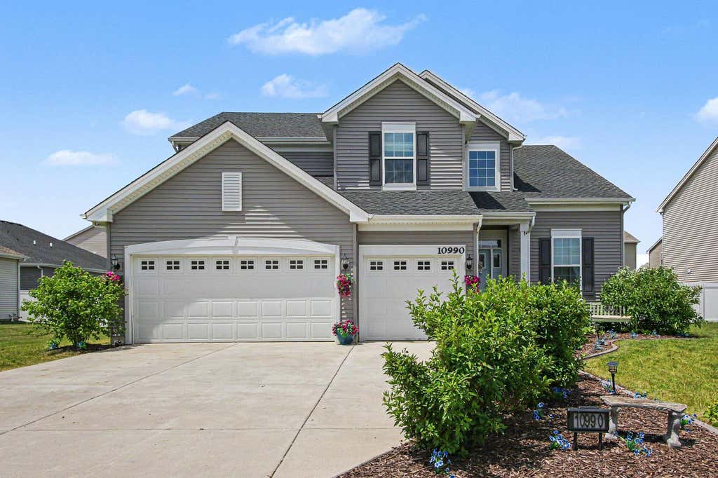 Photo of 10990 Arkansas Place, Crown Point, IN 46307 (MLS # 839995)