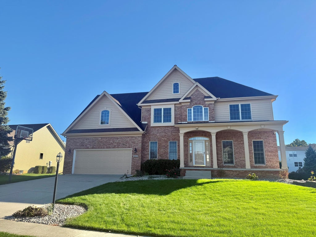 Photo of 1457 Diamond Boulevard, Valparaiso, IN 46385 (MLS # 847073)