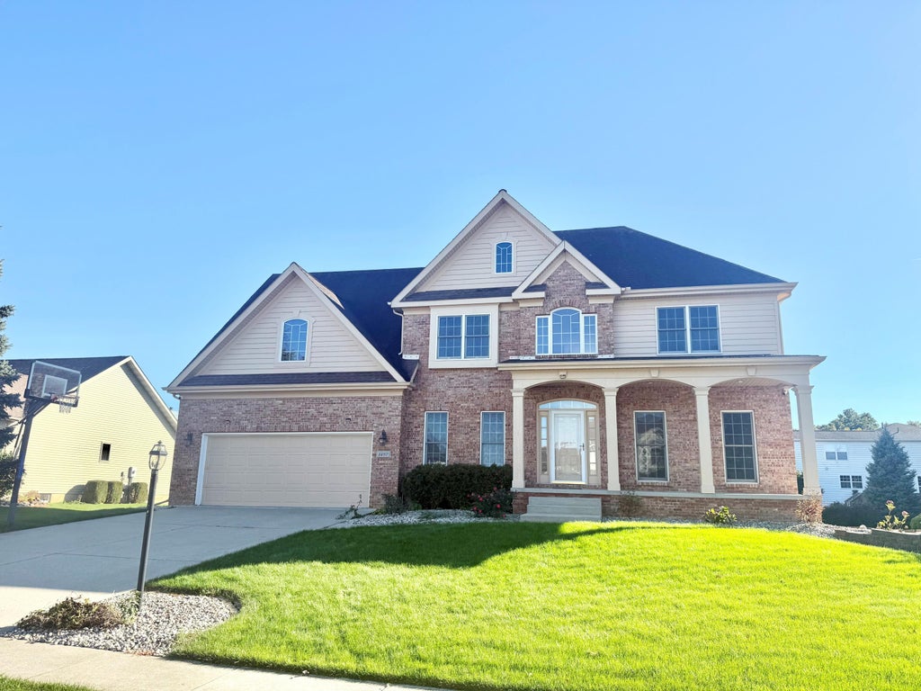 Photo of 1457 Diamond Boulevard, Valparaiso, IN 46385 (MLS # 847073)