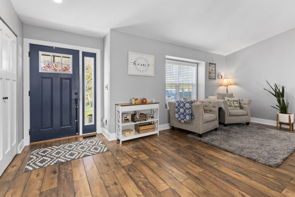 Photo of 665 Windy Oak Court, Hebron, IN 46341 (MLS # 830474)