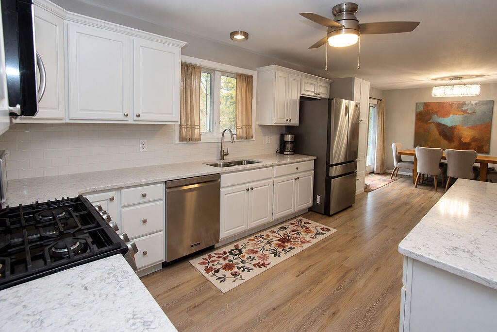 Photo of 1717 Farrand Avenue, La Porte, IN 46350 (MLS # 847290)