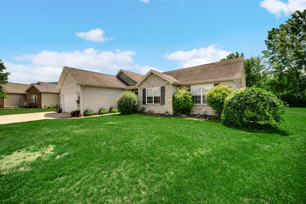 Photo of 1730 Elderberry Circle, DeMotte, IN 46310 (MLS # 840784)