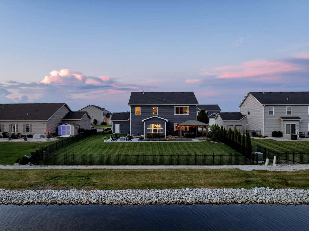 Photo of 11644 Georgia Street, Crown Point, IN 46307 (MLS # 842538)