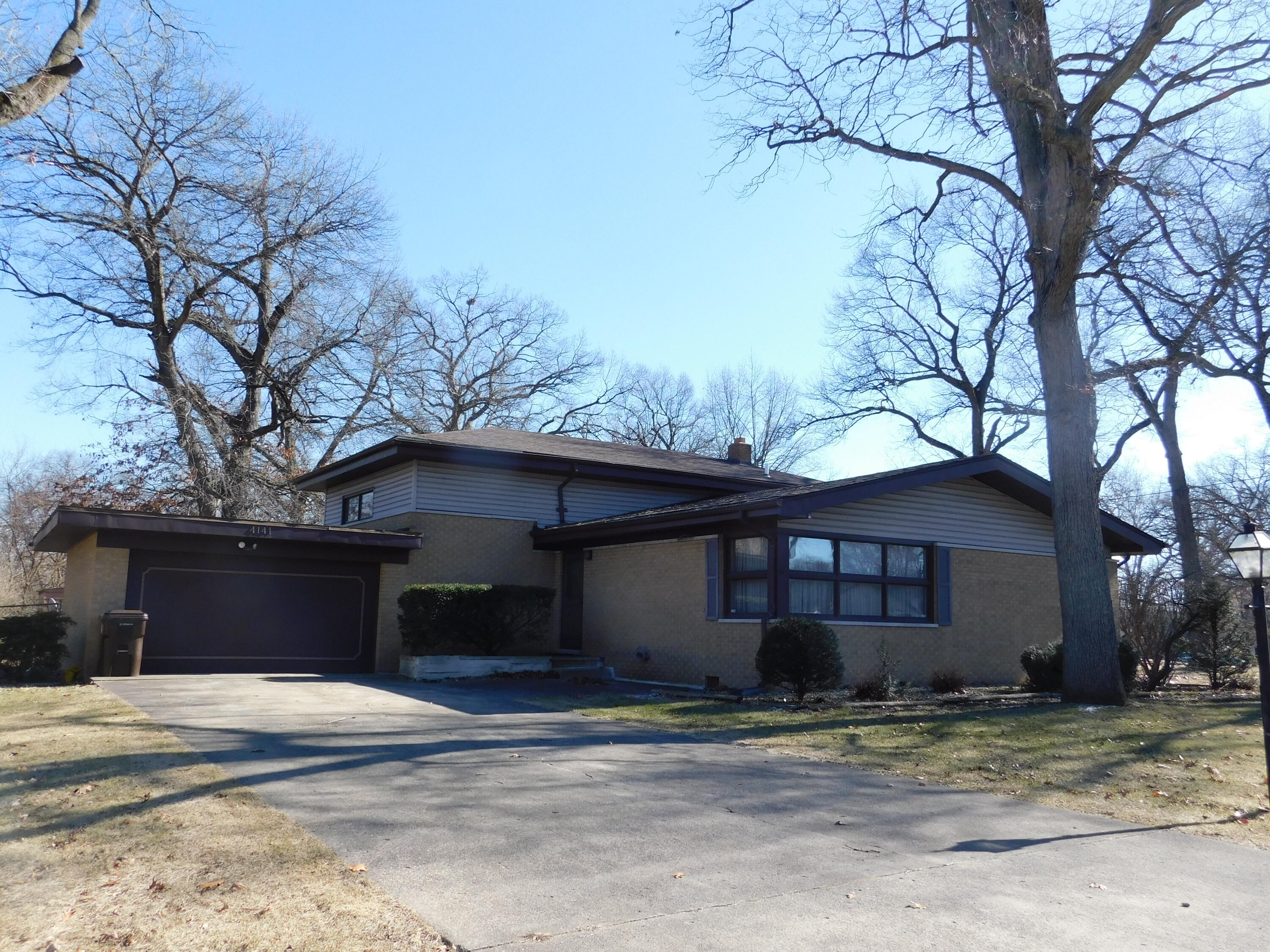 Gary, Indiana 46408, United States, 3 Bedrooms Bedrooms, ,2 BathroomsBathrooms,Residential,Active,83568