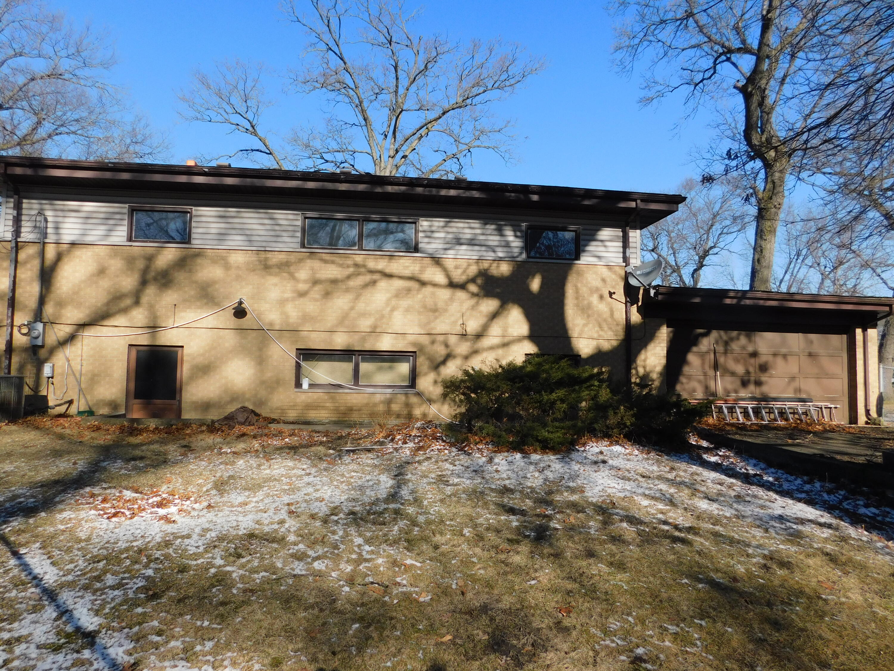 Gary, Indiana 46408, United States, 3 Bedrooms Bedrooms, ,2 BathroomsBathrooms,Residential,Active,83568