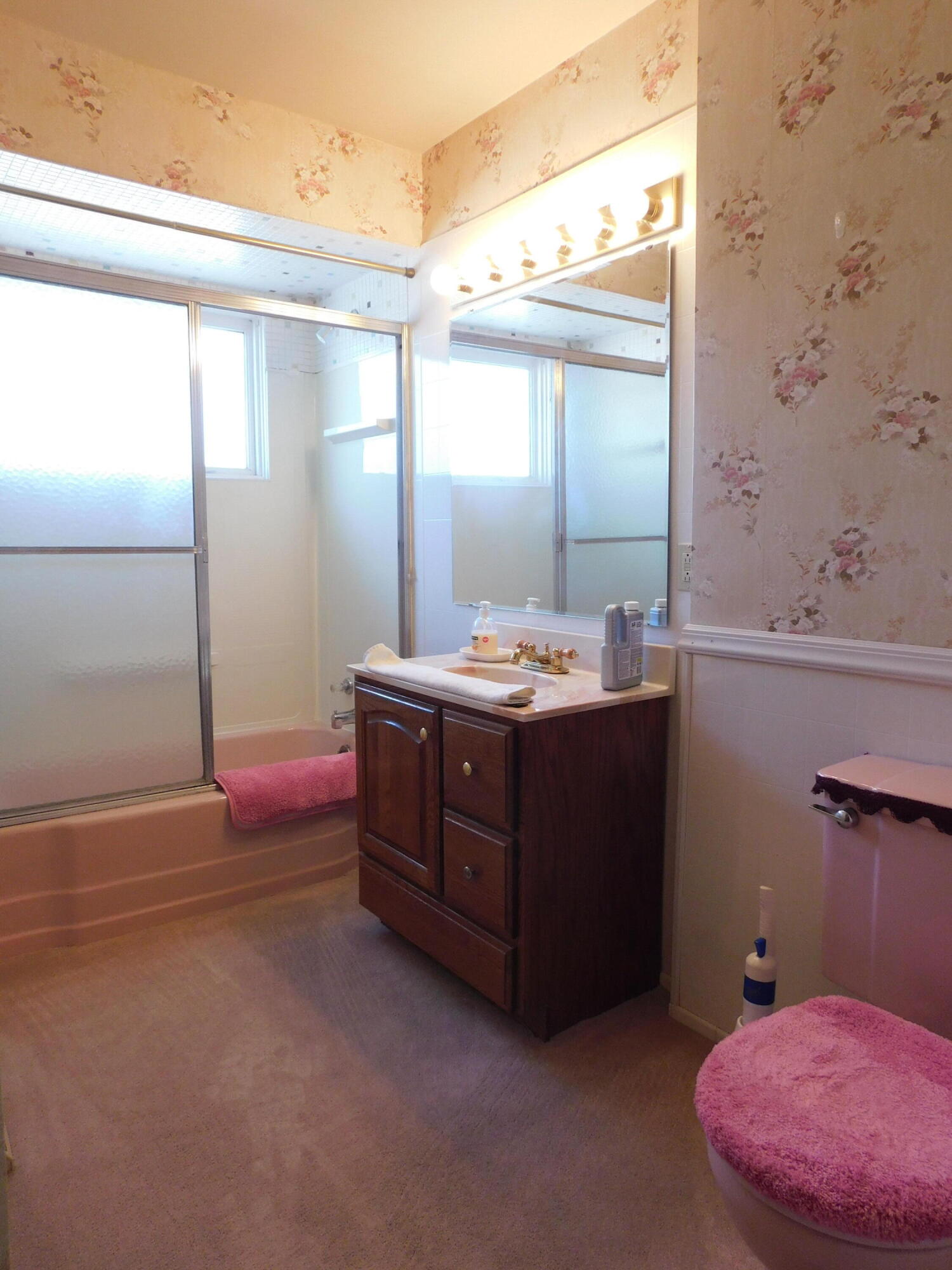 Gary, Indiana 46408, United States, 3 Bedrooms Bedrooms, ,2 BathroomsBathrooms,Residential,Active,83568