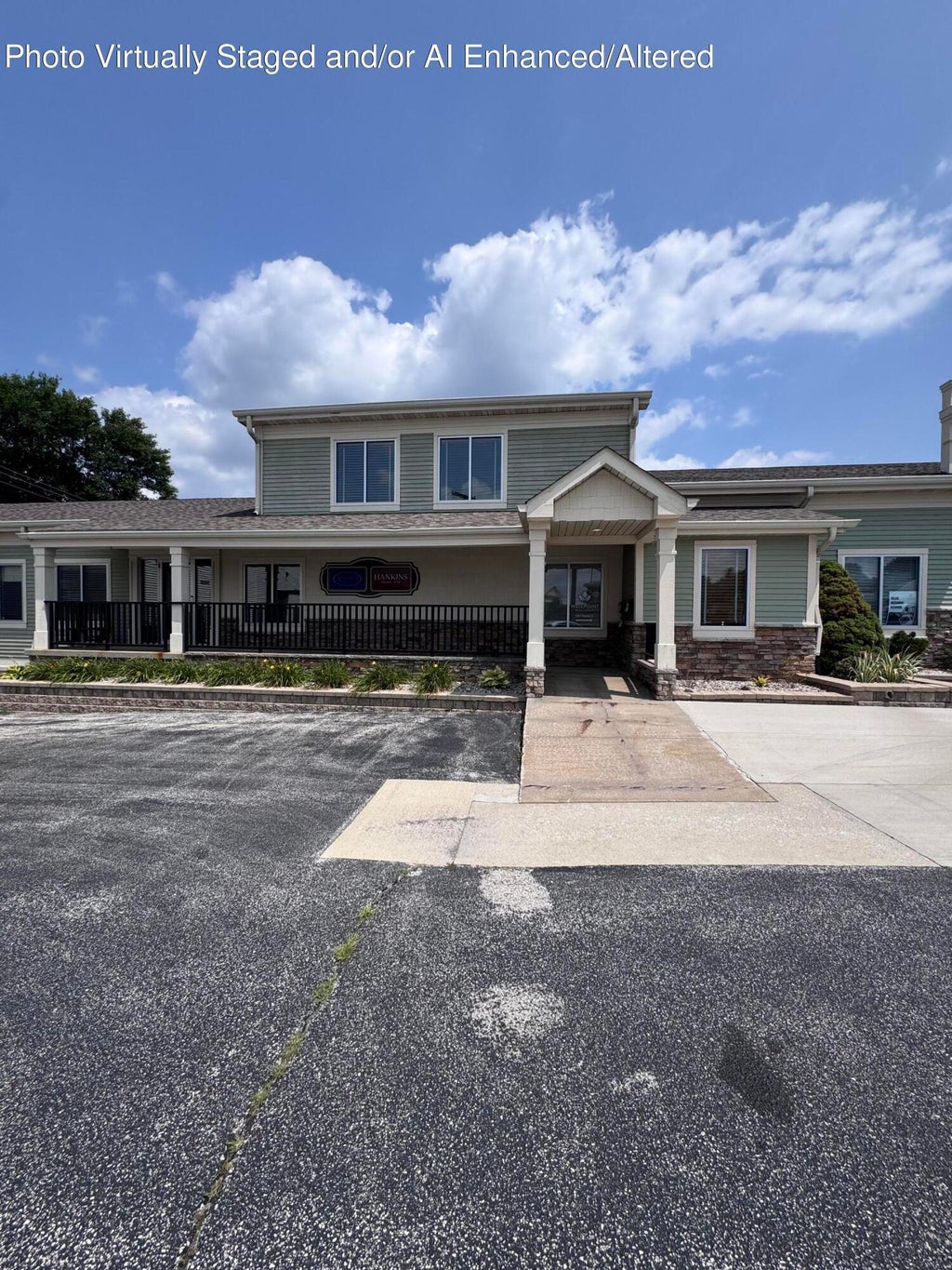 Photo of 40 E Joliet Street, Schererville, IN 46375 (MLS # 842572)