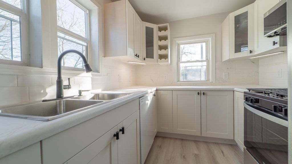 Photo of 115 N Porter Street, Michigan City, IN 46360 (MLS # 833493)