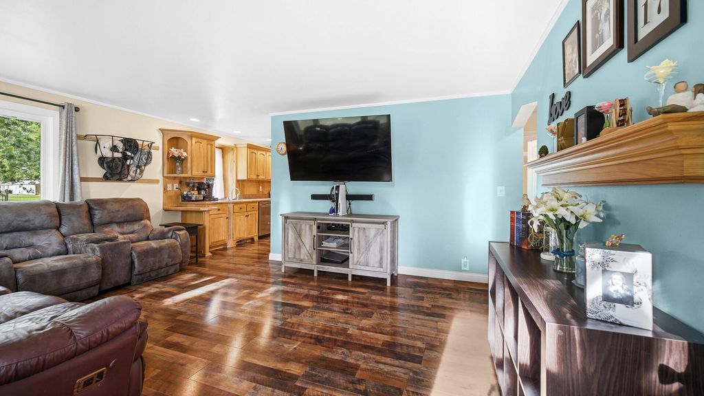 Photo of 1113 Begonia Street SE, DeMotte, IN 46310 (MLS # 840241)