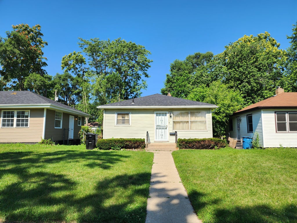 Photo of 1332 Morton Street, Gary, IN 46404 (MLS # 842637)