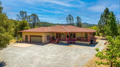 5603 Gold Road, Mountain Ranch, CA 95246 - #: 202300384