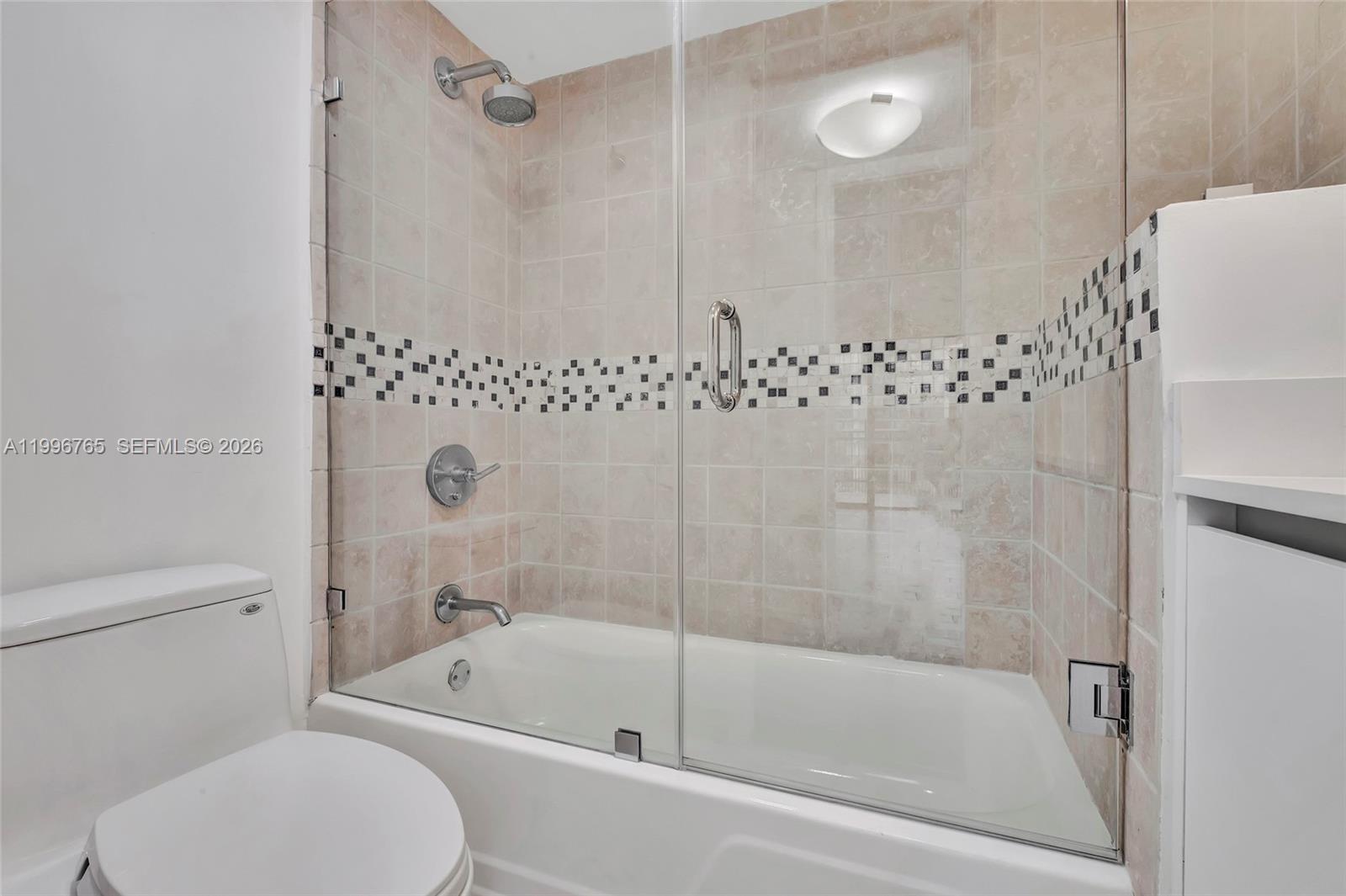 YACHT HARBOUR CONDO - Residential