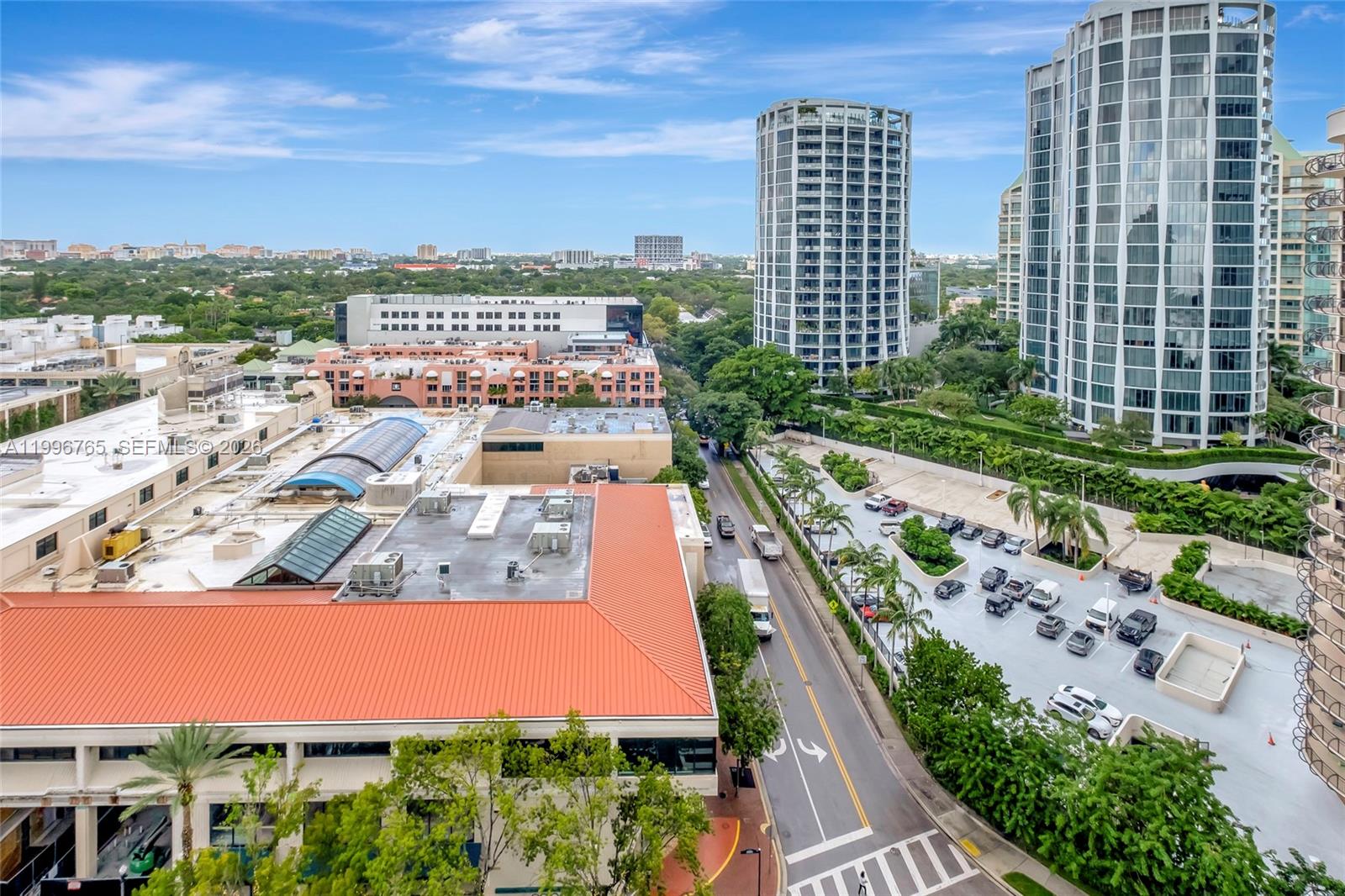 YACHT HARBOUR CONDO - Residential