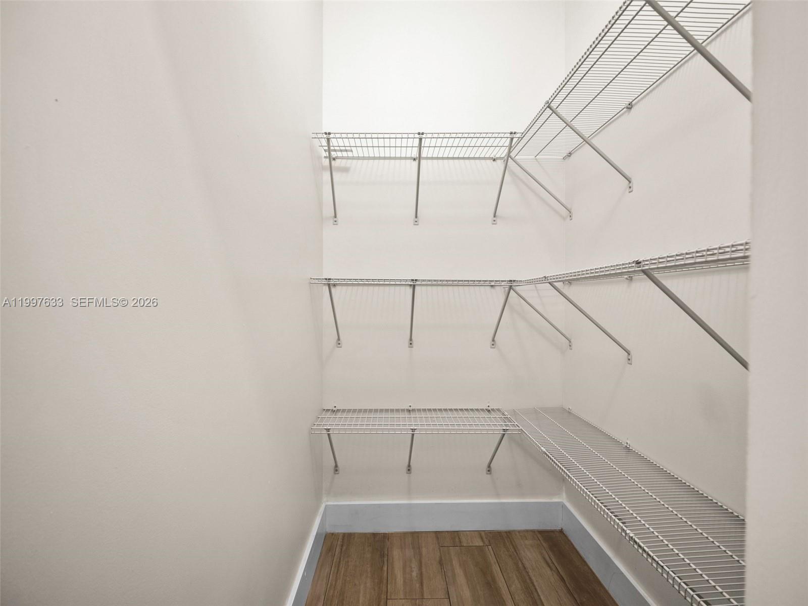 BUENA VISTA GARDENS - Residential Income