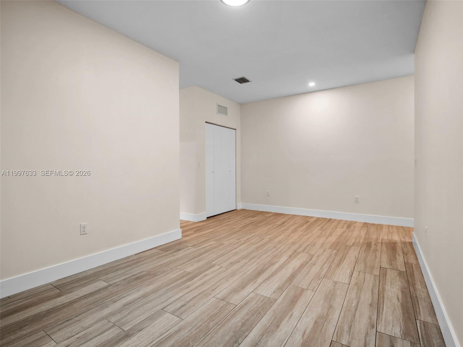 BUENA VISTA GARDENS - Residential Income