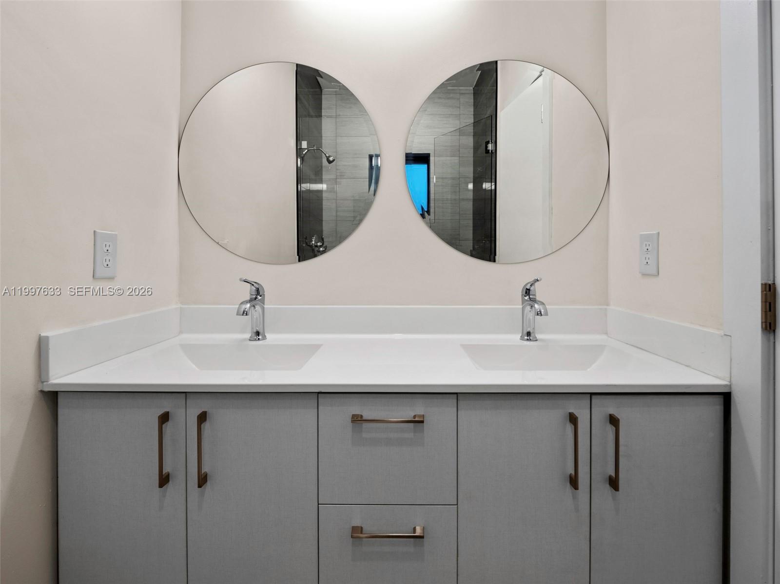 BUENA VISTA GARDENS - Residential Income