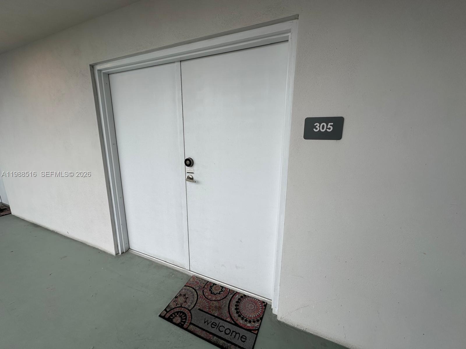 RIVERWOOD - Residential