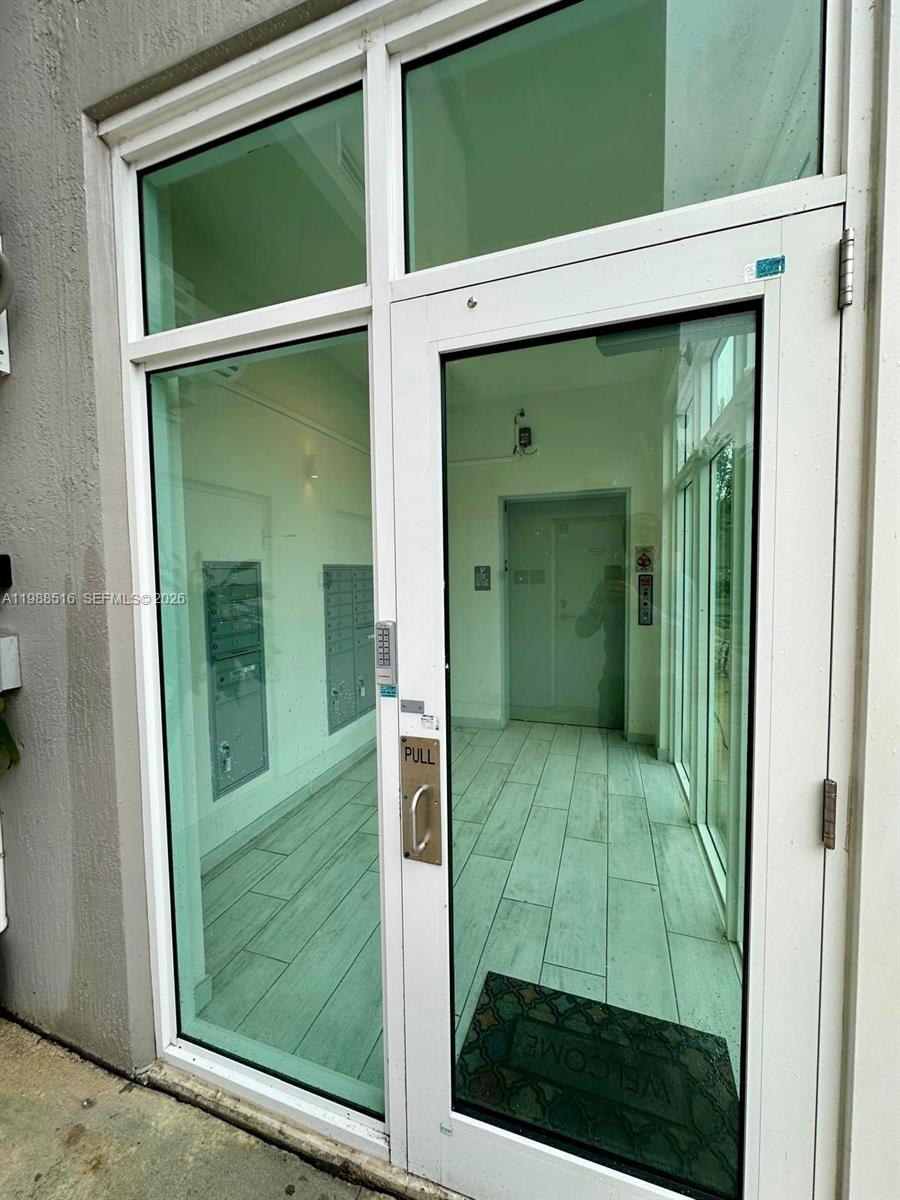 RIVERWOOD - Residential