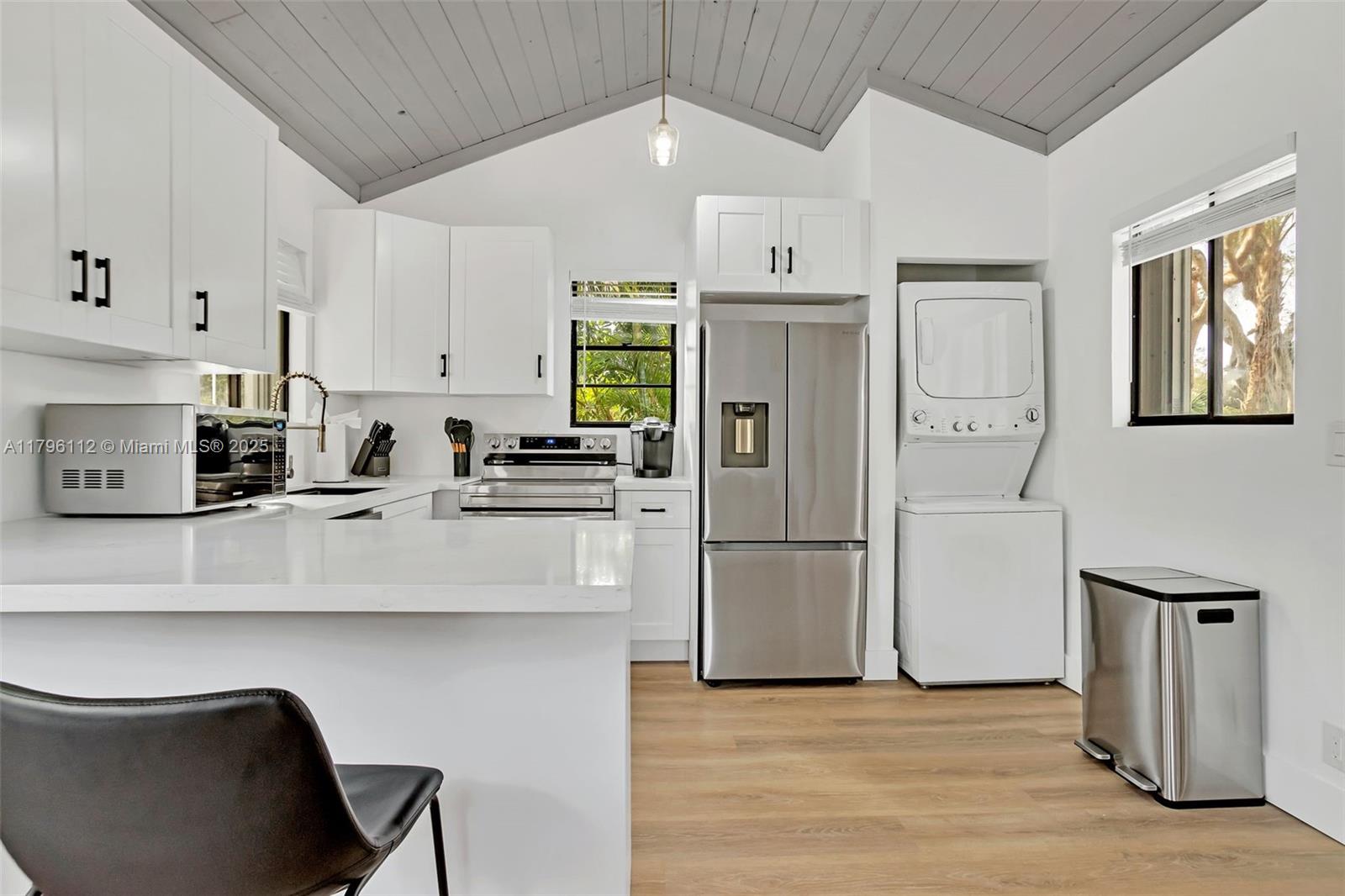 WAVERLY PLACE - Residential Income