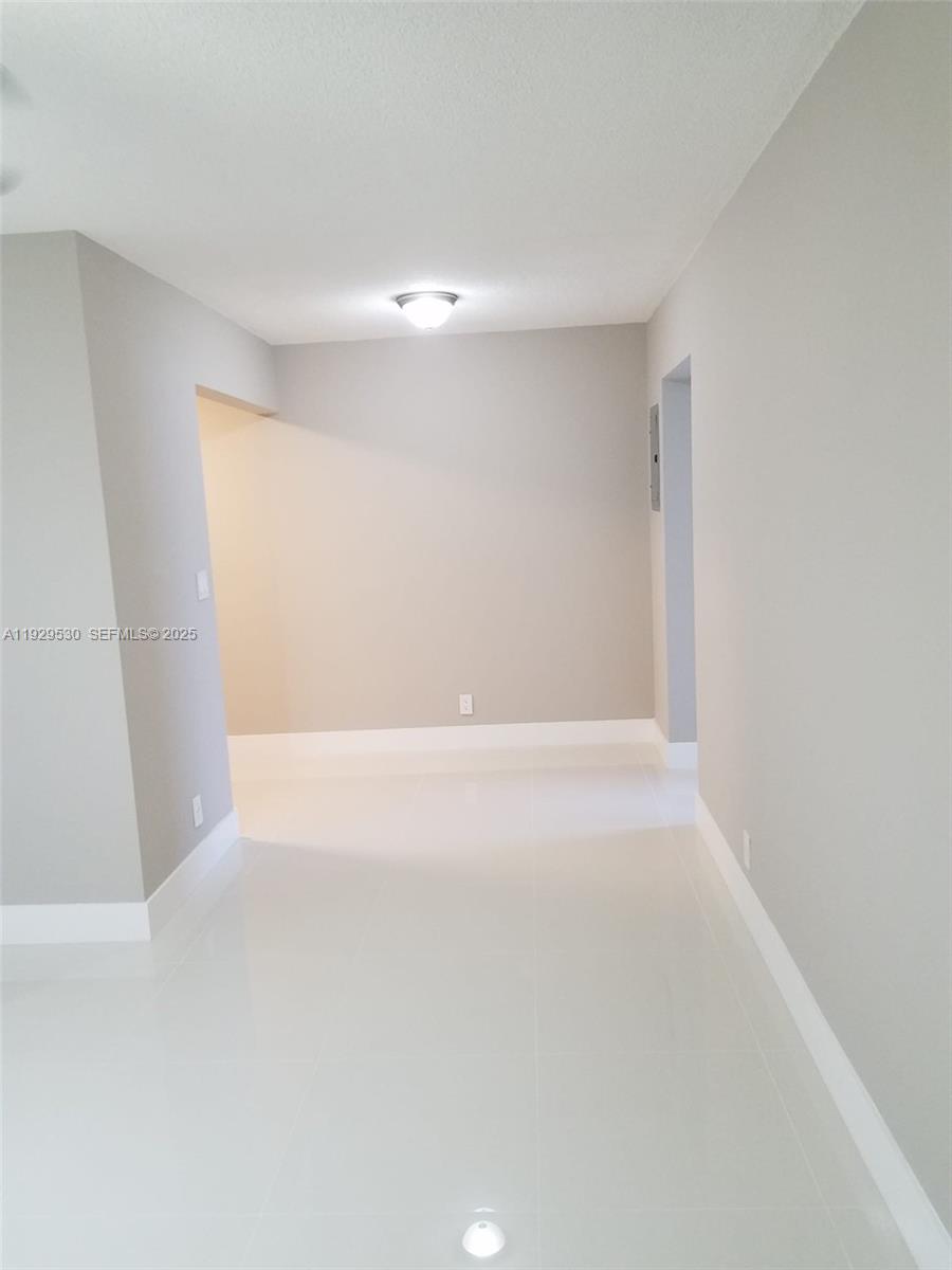 SHANGRI-LA - Residential Lease