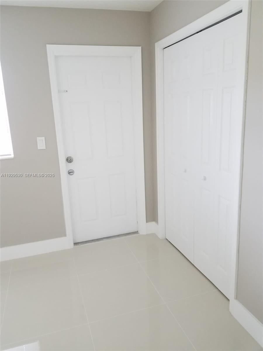 SHANGRI-LA - Residential Lease