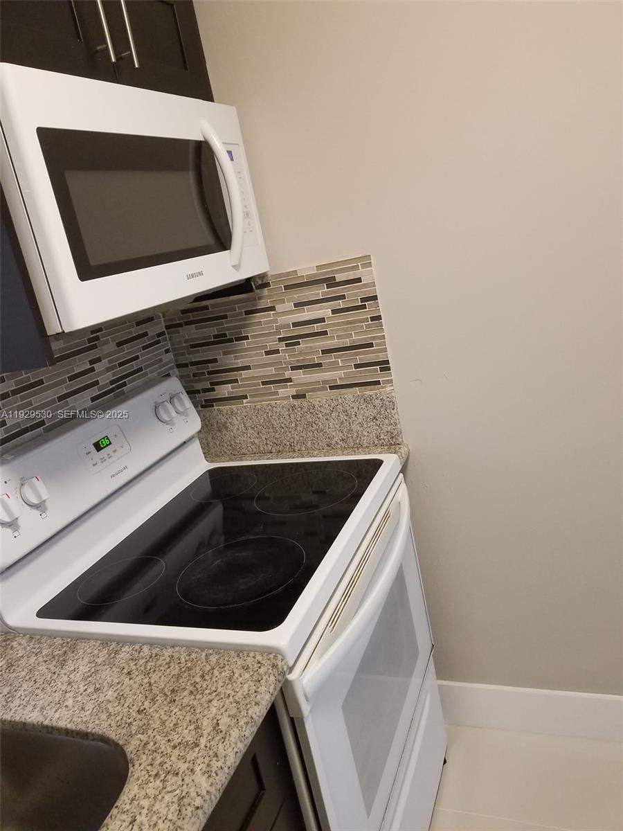 SHANGRI-LA - Residential Lease