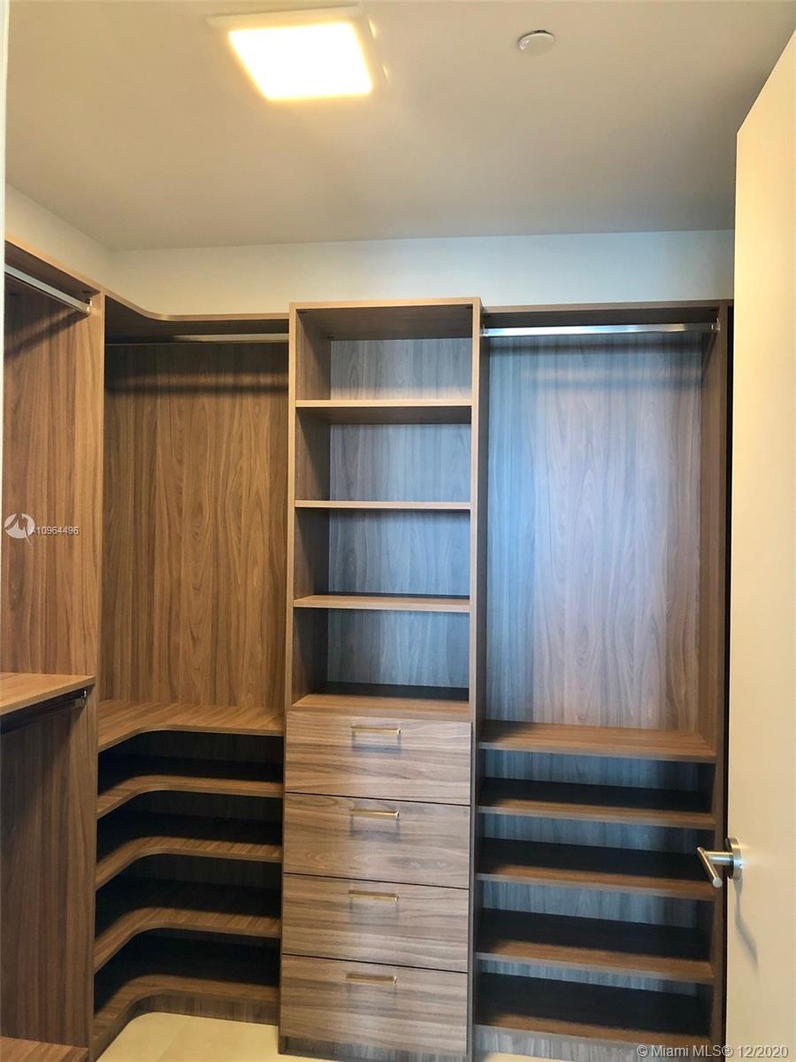 BISCAYNE BEACH CONDO - Residential Lease