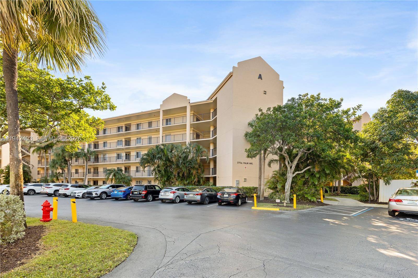JUPITER BAY EAST CONDO - Residential