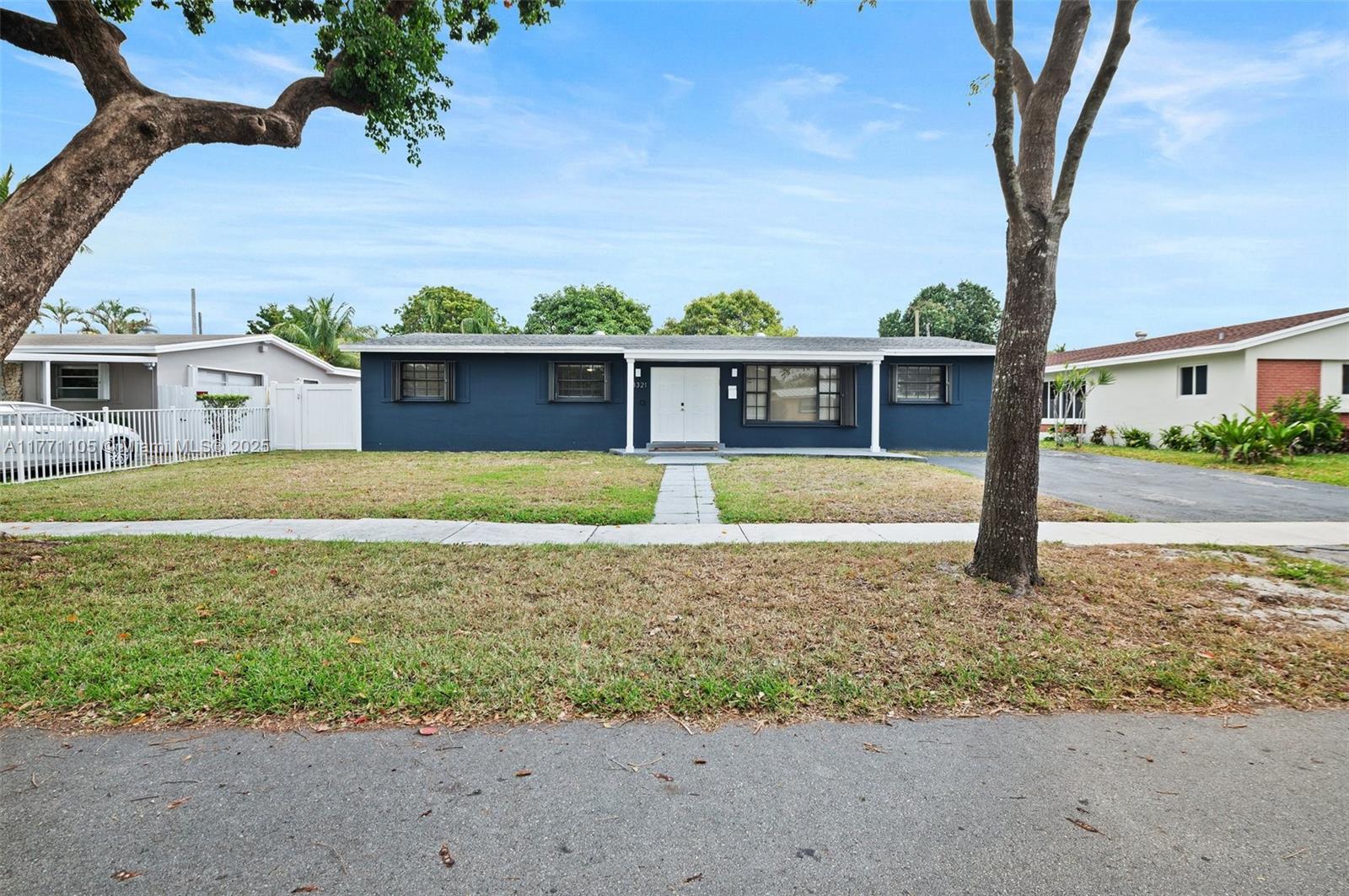Property for Sale at 18321 Ne 7th Ct, North Miami Beach, Miami-Dade County, Florida - Bedrooms: 4 
Bathrooms: 2  - $899,000