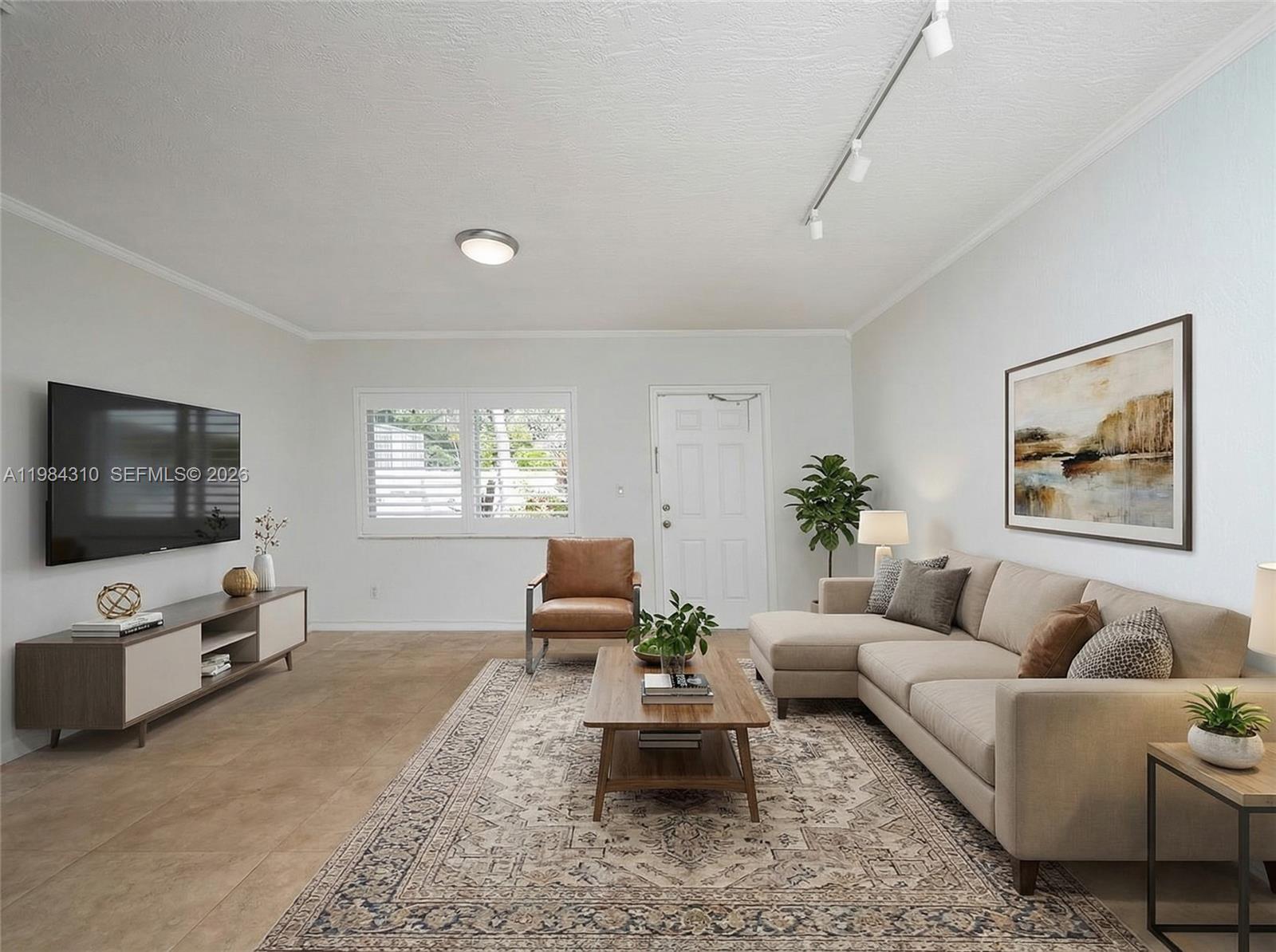 LUCAYA CONDO - Residential