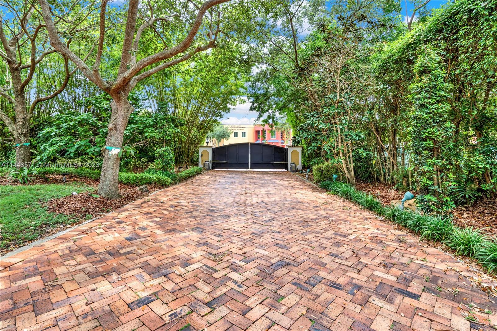 SUNKIST ESTATES A - Residential