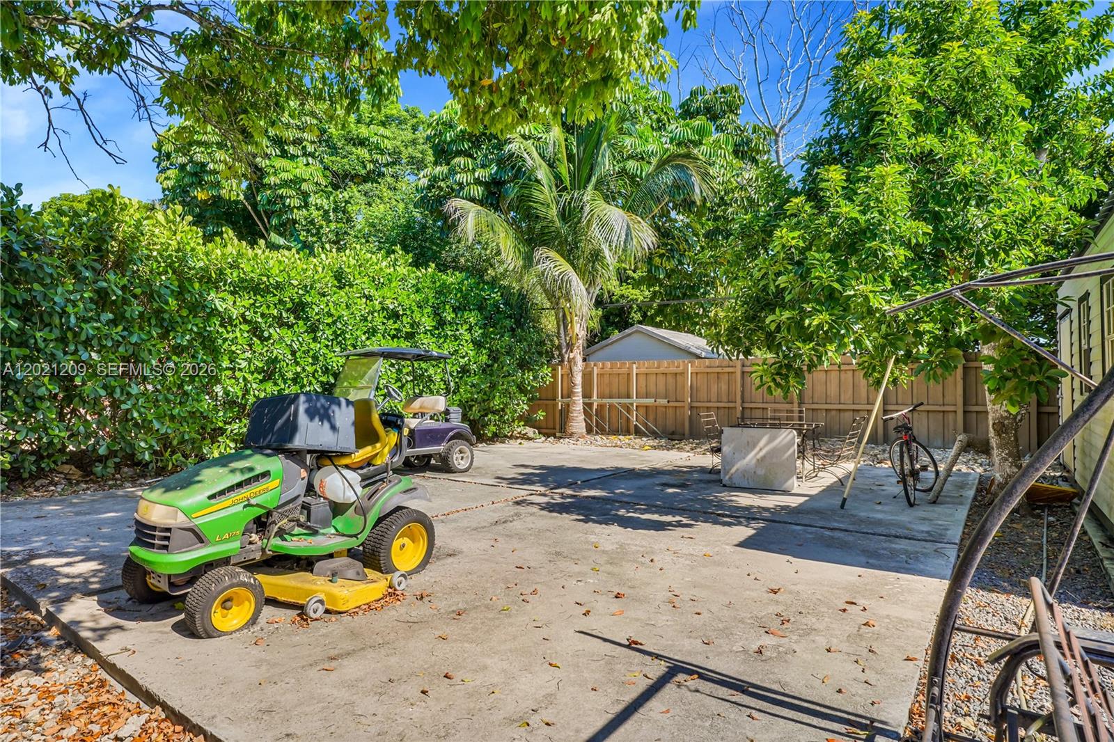 DIXIE PARK HEIGHTS - Residential