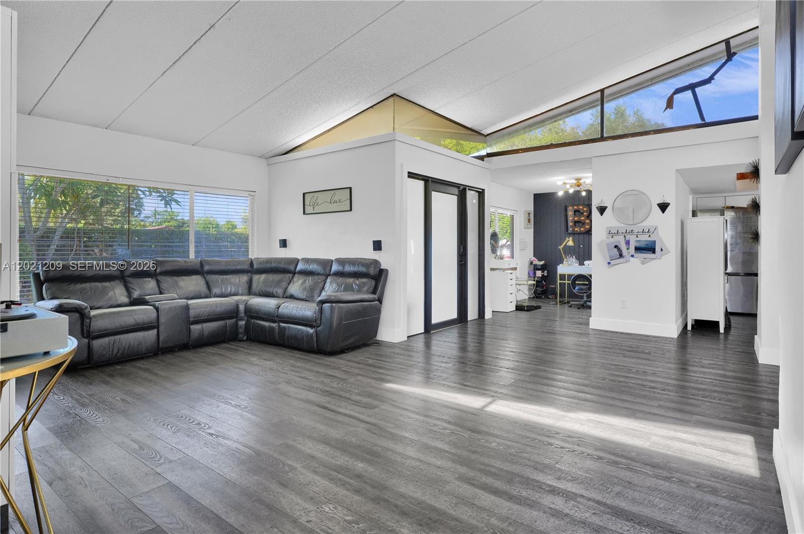 DIXIE PARK HEIGHTS - Residential