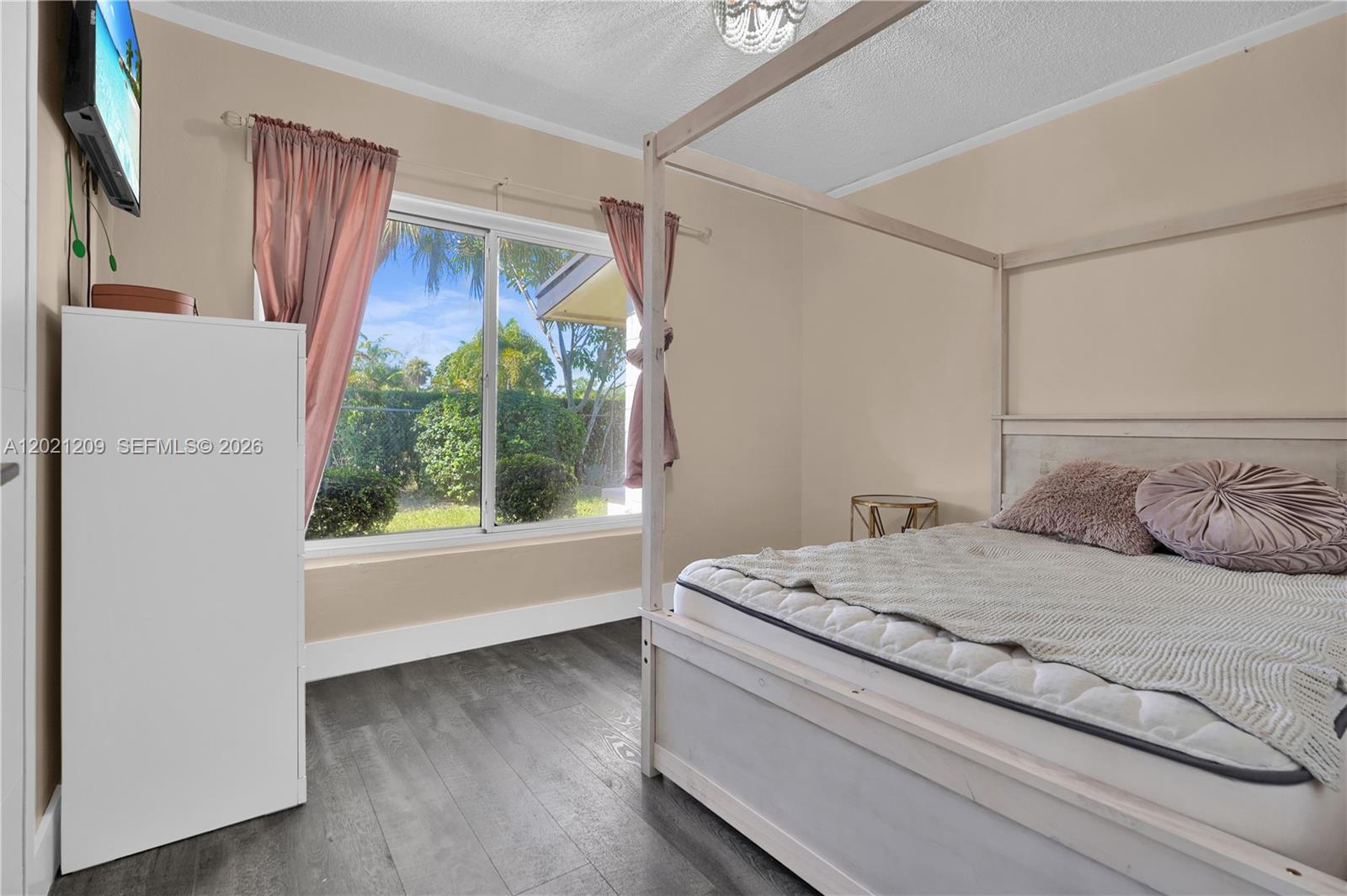 DIXIE PARK HEIGHTS - Residential