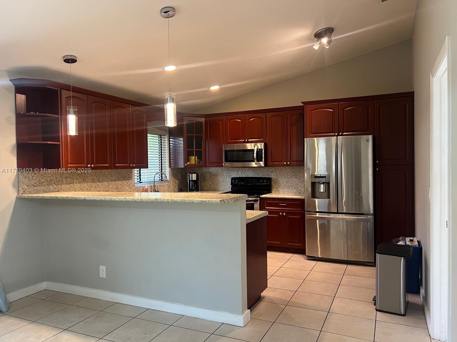 LAUDERDALE NORTH PARK SEC - Residential