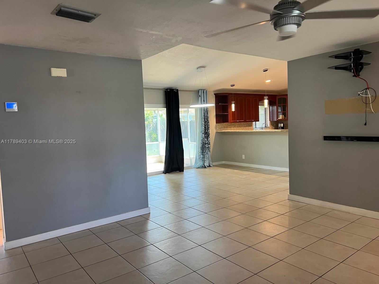 LAUDERDALE NORTH PARK SEC - Residential