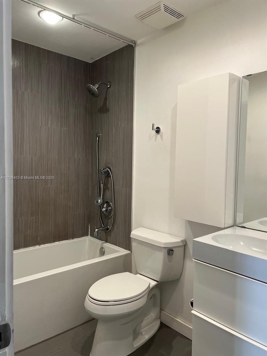 LAUDERDALE NORTH PARK SEC - Residential