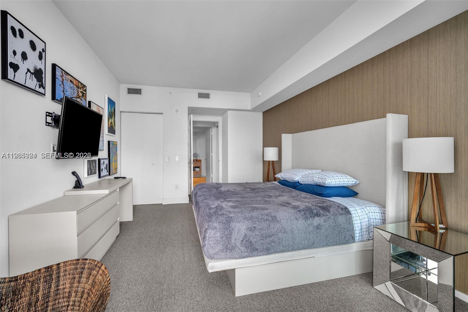 4111 SOUTH OCEAN DRIVE CO - Residential